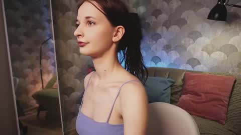 Alicia online show from May 9, 9:04 am