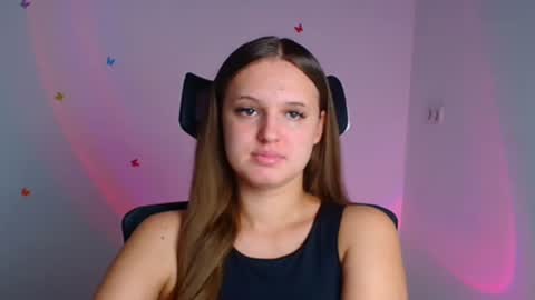Snapshot of alicie_dream_ chatting on September 15, 12:06 pm Alicie online show from September 15, 12:06 pm