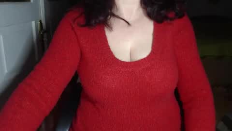 Alidue online show from February 5, 8:57 pm