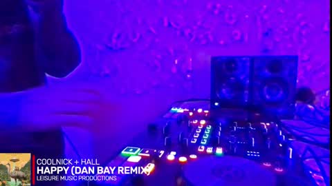 Snapshot of alien8720 chatting on October 7, 6:26 pm busco rockera online show from October 7, 6:26 pm