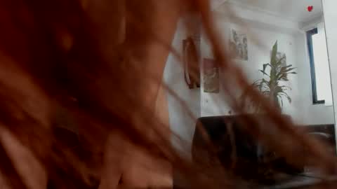 Alice online show from February 25, 5:38 pm