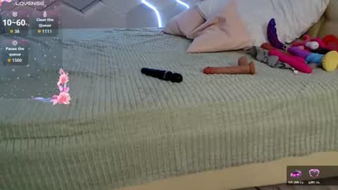 aliicemeow online show from July 16, 4:16 am