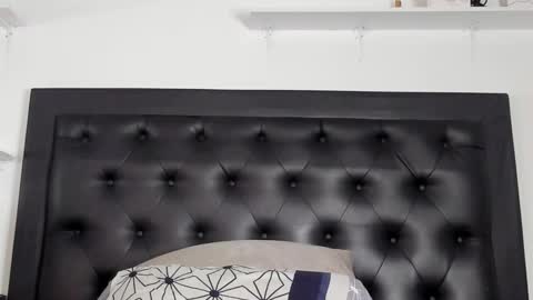 alika_jonhson_ online show from December 17, 10:16 pm