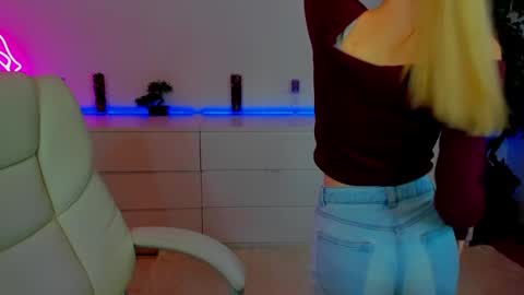 Alina online show from October 23, 6:04 am