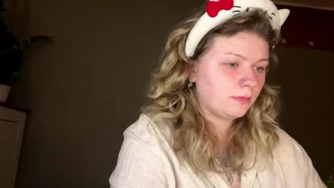 Alina online show from April 15, 10:32 pm