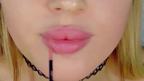 alinaocean online show from October 8, 9:10 pm