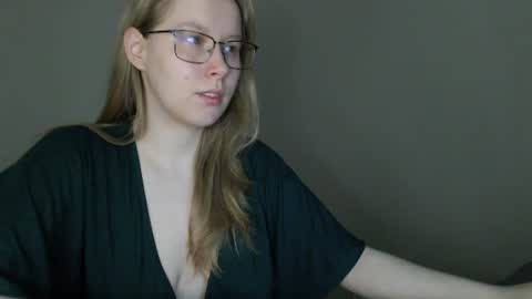 alinasei online show from July 11, 6:07 am