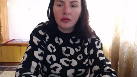 AlinaxJames online show from May 5, 1:17 pm
