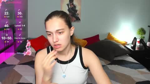 alisa__kelly online show from October 24, 1:17 am