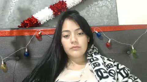 alisha_9997 online show from December 5, 12:17 pm