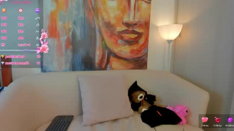 Alisha online show from March 28, 1:34 pm