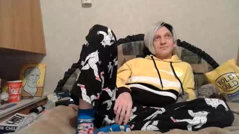 Alisha online show from December 5, 6:34 am