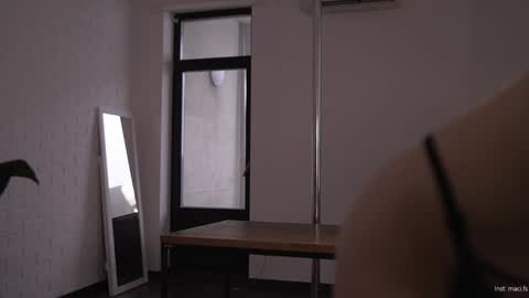 Alissa online show from November 21, 9:51 am