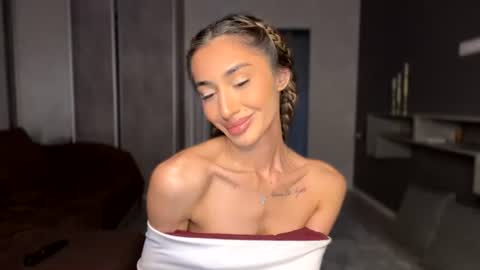 Alissa online show from July 8, 4:10 pm