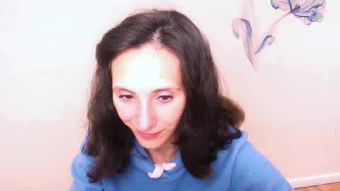 Snapshot of alissajersy_ chatting on September 25, 7:37 am Alissa online show from September 25, 7:37 am