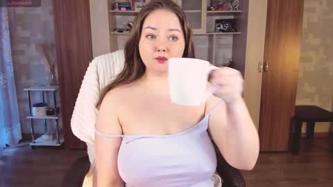 alissdaisyy online show from March 24, 8:53 am