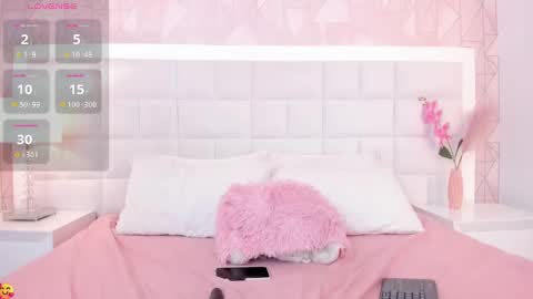 alisson_thompson_ online show from February 4, 11:27 pm