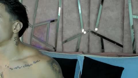 alix online show from October 26, 12:11 am