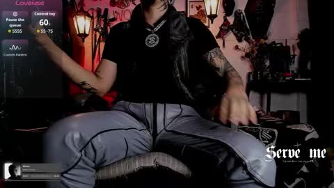   online show from February 22, 10:56 pm