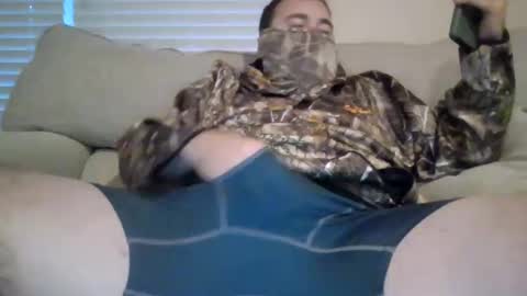 allanwhite28 online show from December 3, 10:21 pm