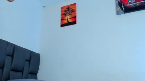 Allex online show from April 16, 2:44 am