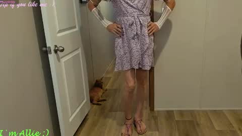 Allie online show from March 28, 3:24 pm