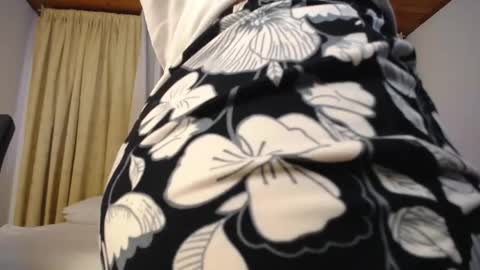 Allie  online show from May 20, 4:24 pm