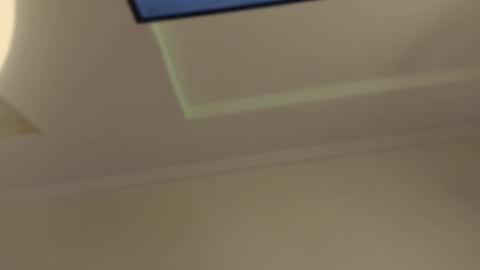    online show from November 18, 10:18 am