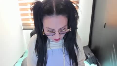 ALISON online show from December 9, 3:00 pm