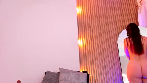 allison_fosther online show from March 29, 4:58 am