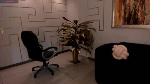 Allison Rogers online show from January 15, 2:42 am