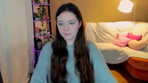 alluringeyess online show from September 12, 11:23 am