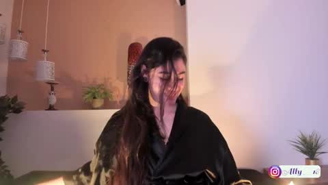 Snapshot of ally_addams chatting on September 12, 4:14 am Ally online show from September 12, 4:14 am