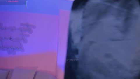 Alisson online show from December 3, 2:40 pm