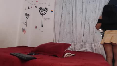 Allyka online show from December 18, 2:07 am