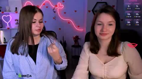 Alm online show from March 22, 8:24 pm