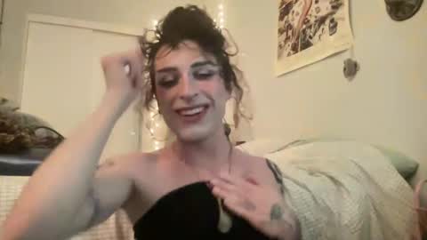 aloexvera online show from February 11, 7:33 am