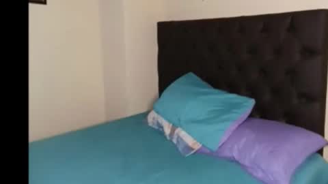 Contreras online show from January 8, 3:34 am