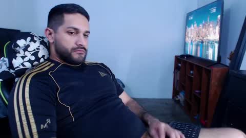 alonxoo online show from January 18, 2:14 am