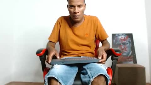 alpha_norbo online show from March 29, 5:25 pm