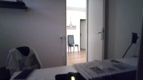 alphah_hunk online show from July 6, 4:53 pm