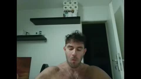 alphah_hunk online show from November 12, 6:21 pm