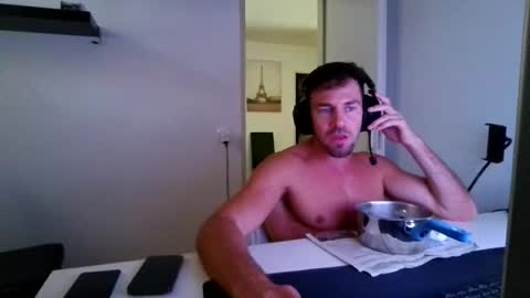alphah_hunk online show from July 3, 11:04 am