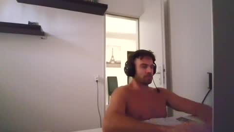 alphah_hunk online show from July 7, 12:09 pm