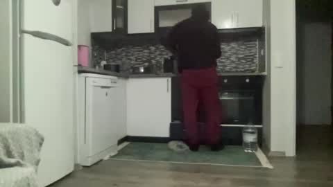 AlphAndre online show from February 25, 5:40 pm