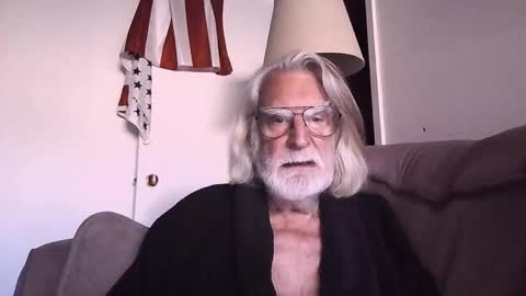 AlphaUniform online show from October 1, 12:26 pm