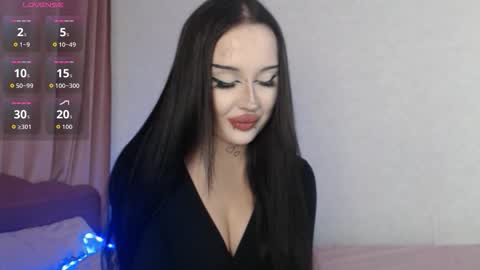 Alter online show from October 13, 7:27 pm