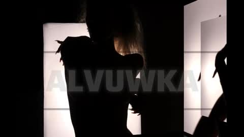 Alvuwka online show from September 18, 7:34 am