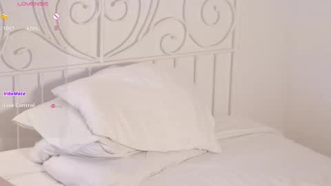 Aly online show from March 24, 2:28 am