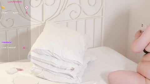 Aly online show from May 21, 2:07 am
